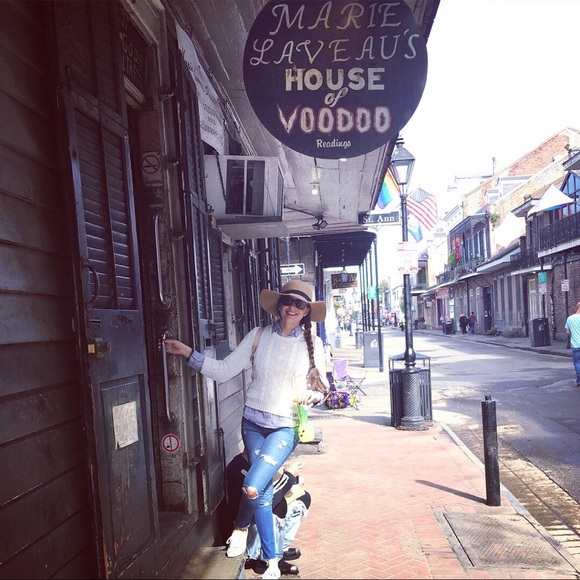 Hey y’all! Welcome to my closet of a shopaholic! - Picture 3 of 7